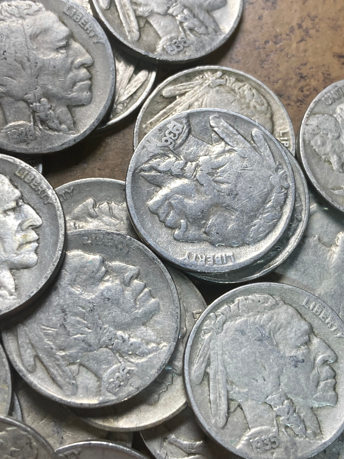 BUFFALO NICKEL ROLL (40 COINS), "FULL DATES" RANDOM DATES, NICE COINS