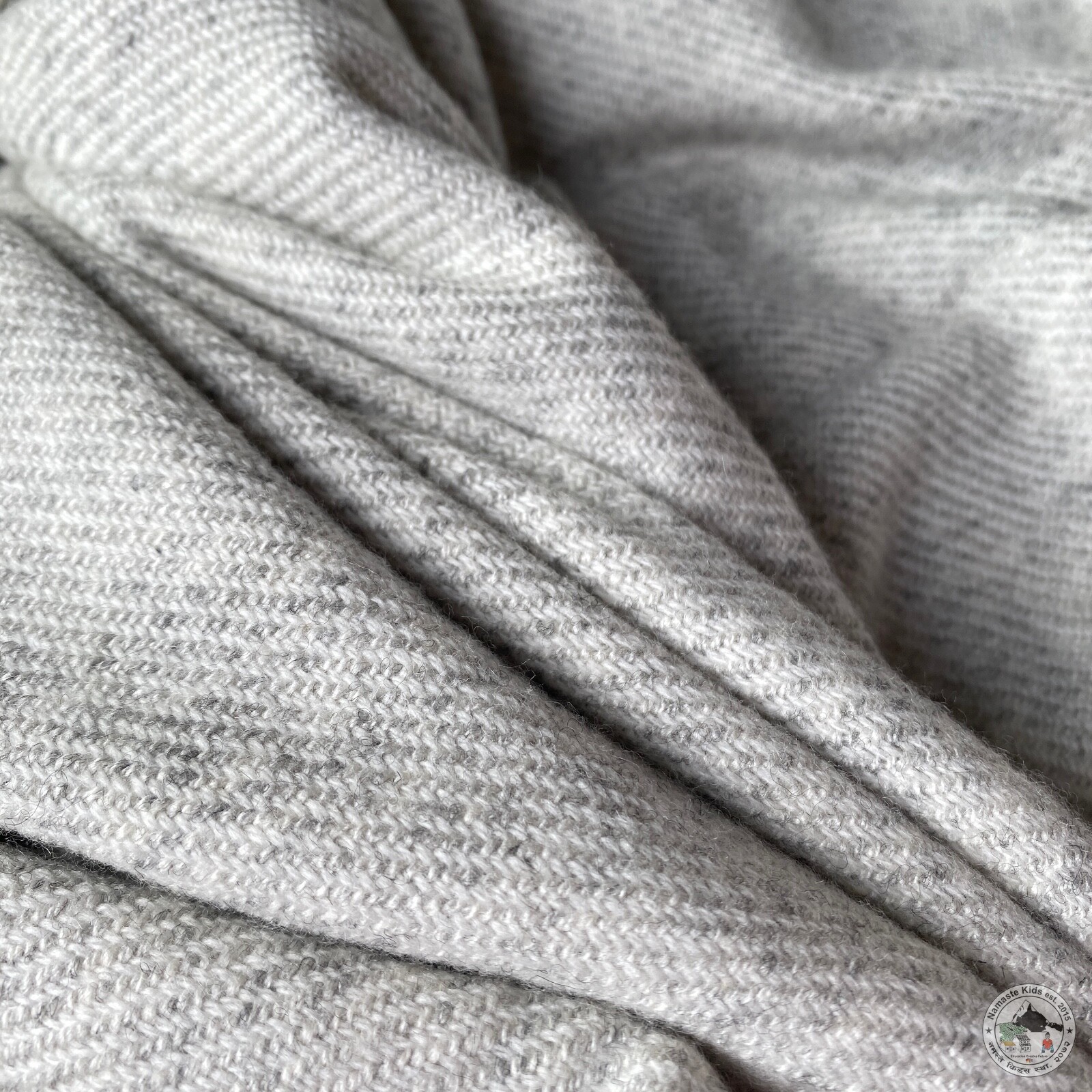 Cashmere Blanket "Ama" (अमा), Handcrafted from Nepal, Bedspread, Cuddle Blanket