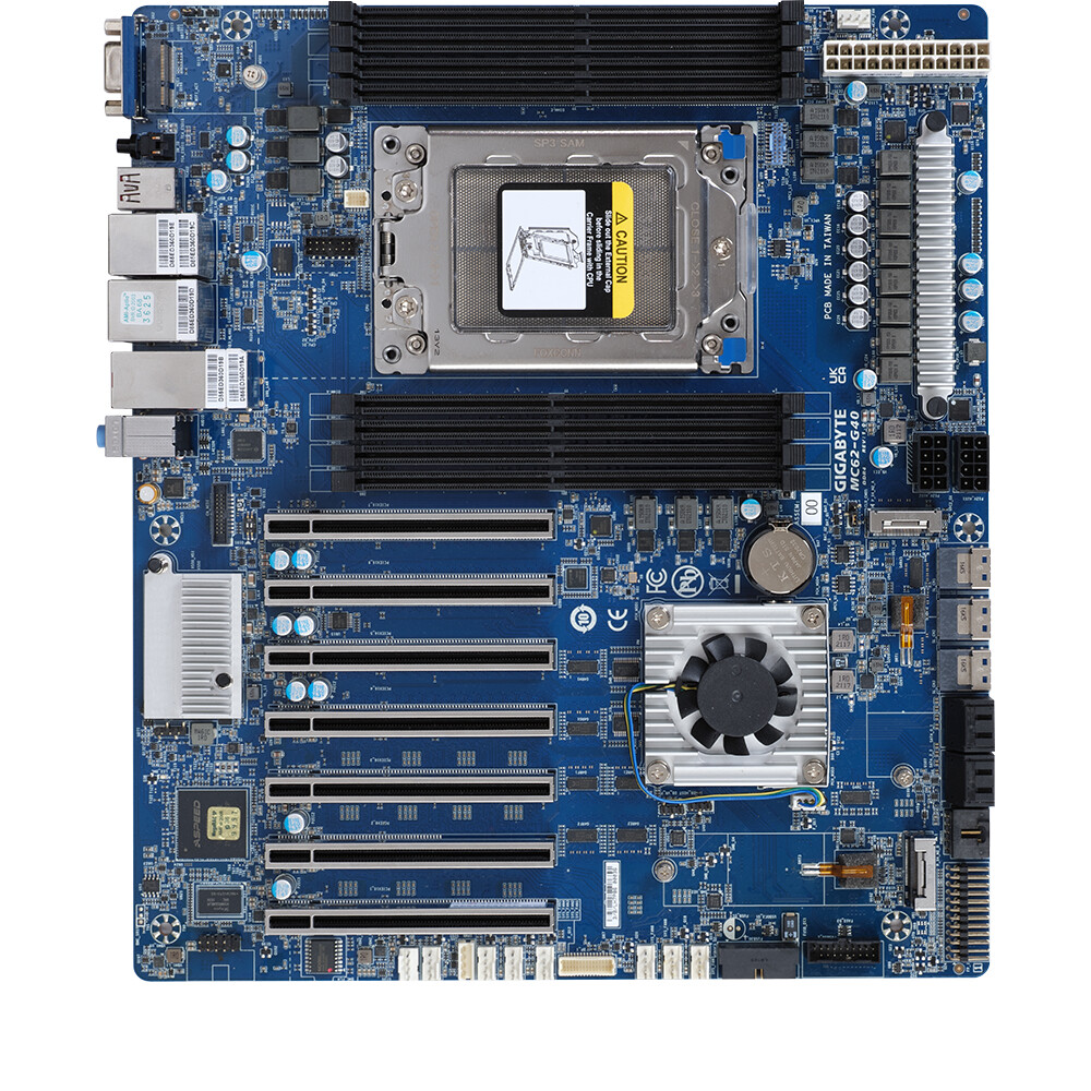 Gigabyte MC62-G40 Rev 1.0 Workstation Board WRX80 AMD Threadripper PRO 3000 5000
