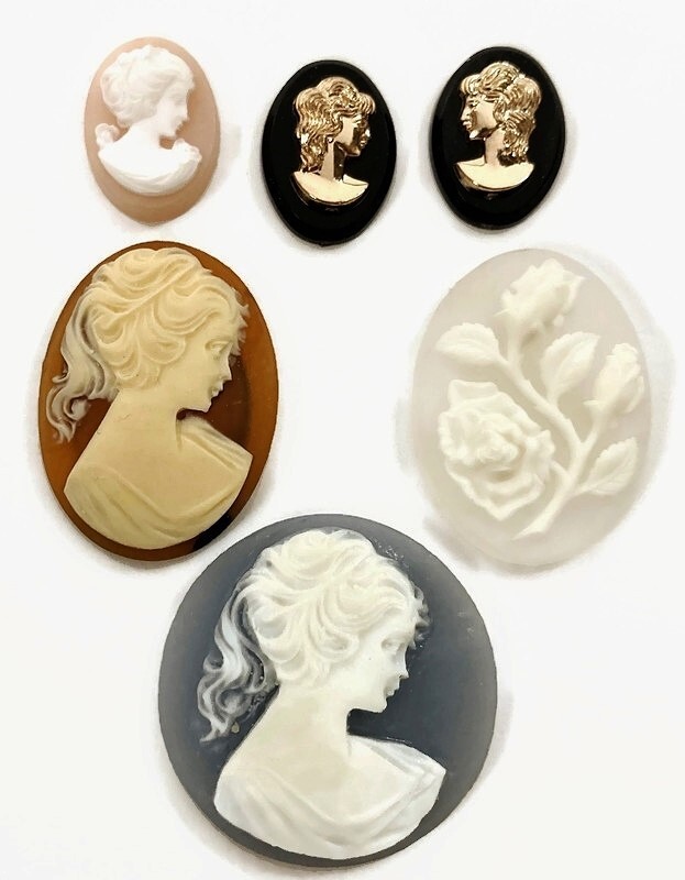 15 Vintage Acrylic Cameos (Hong Kong, Japan, West German) DIY Jewelry Making C81