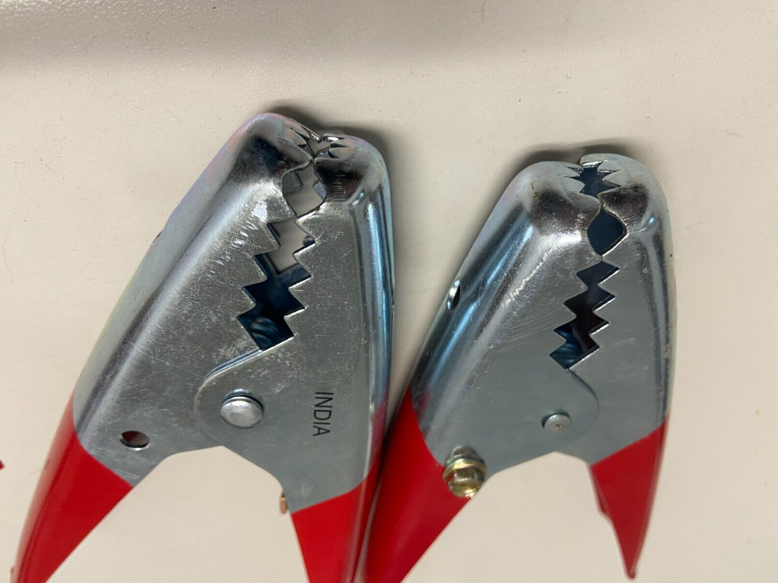 LOT OF 4 RED Battery Booster Cable Parrot Clamps HEAVY DUTY 600 AMP Jumper