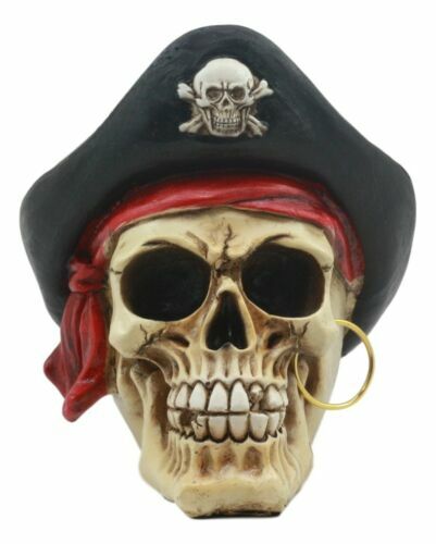 Pirate Captain Hook Marauder Skull With Golden Earring Statue Skeleton Decor