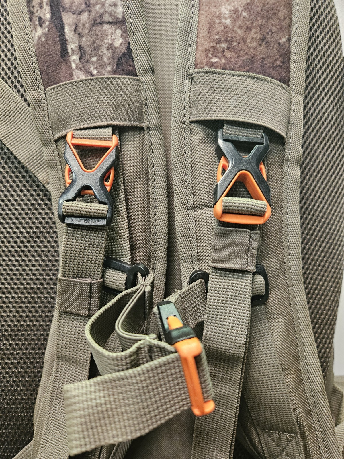 Realtree Edge "Timber Hawk" Camouflage Hunting Daypack 29.5L