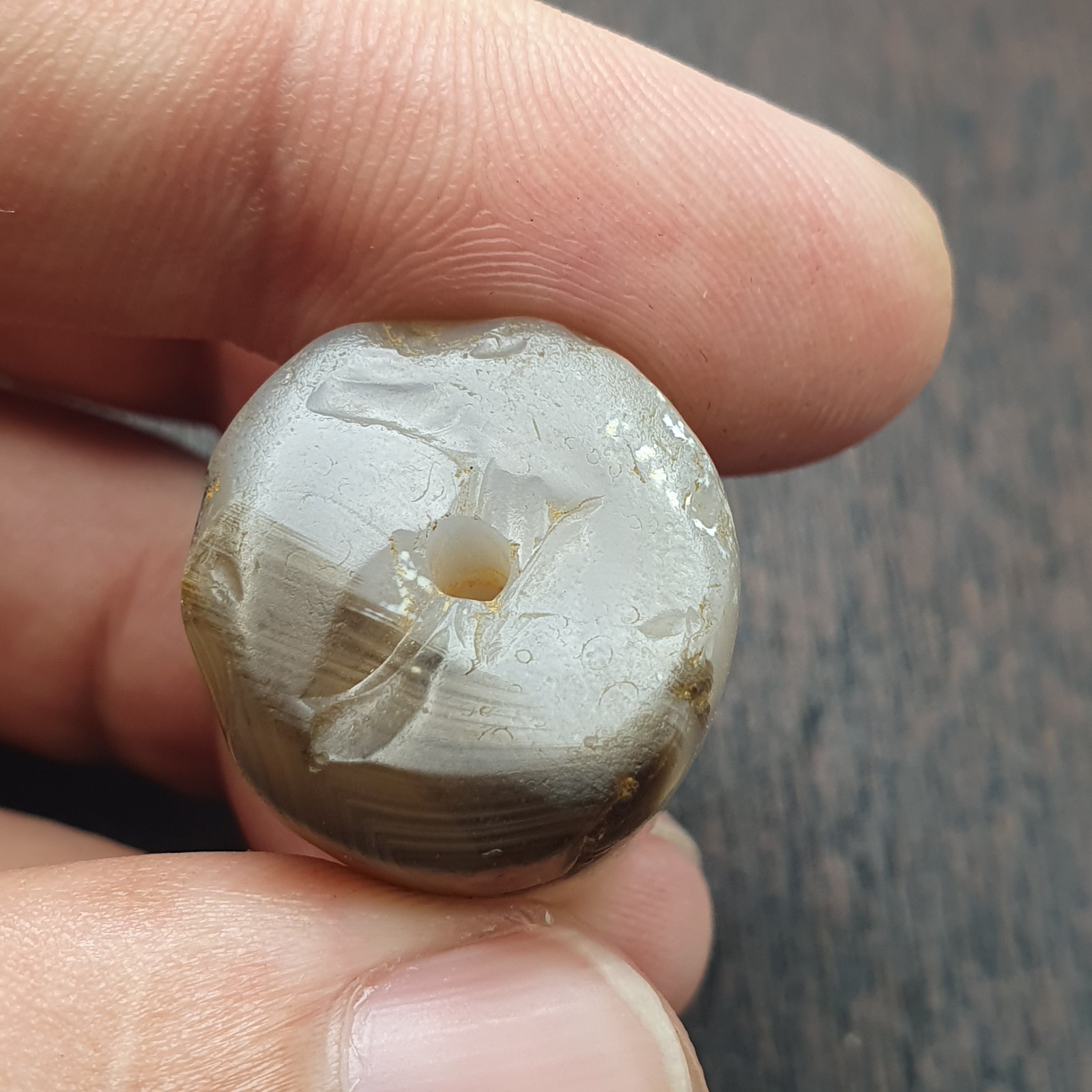 Ancient Antique Himalayan Tibetan Banded Ntural pattern Agate Bead Amulet