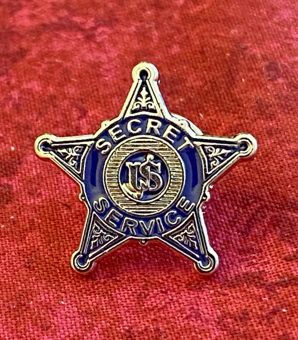 US SECRET SERVICE PINS - BLUE VINTAGE STAR / LOT OF TWO / NEW ITEM