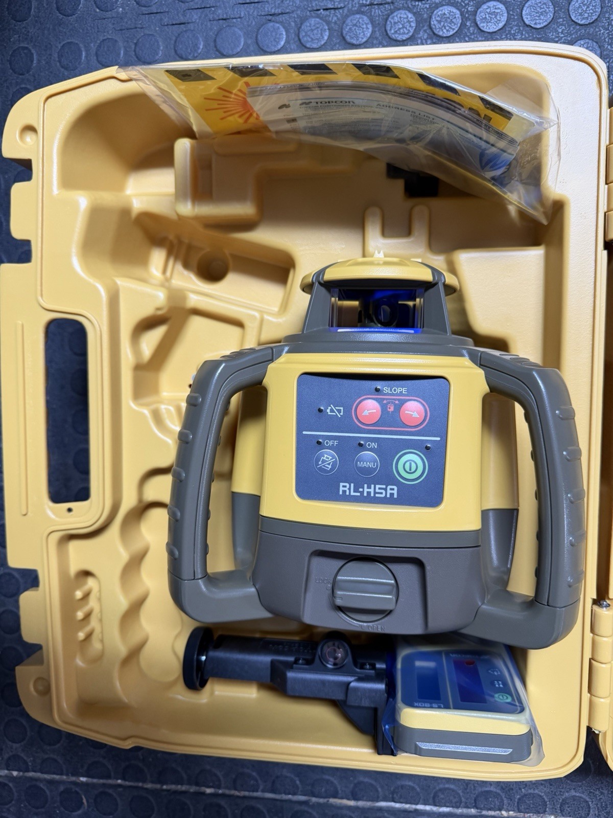 Topcon RL-H5A Horizontal Self-Leveling Rotary Laser Kit w/ LS-80X Receiver New