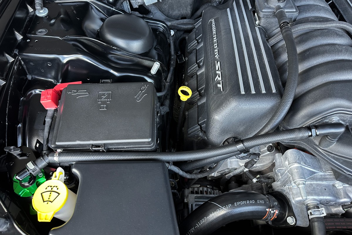 CCS Oil Catch Can Kit for 05-23 Dodge Mopar 5.7L & 6.4L Hemi Cars