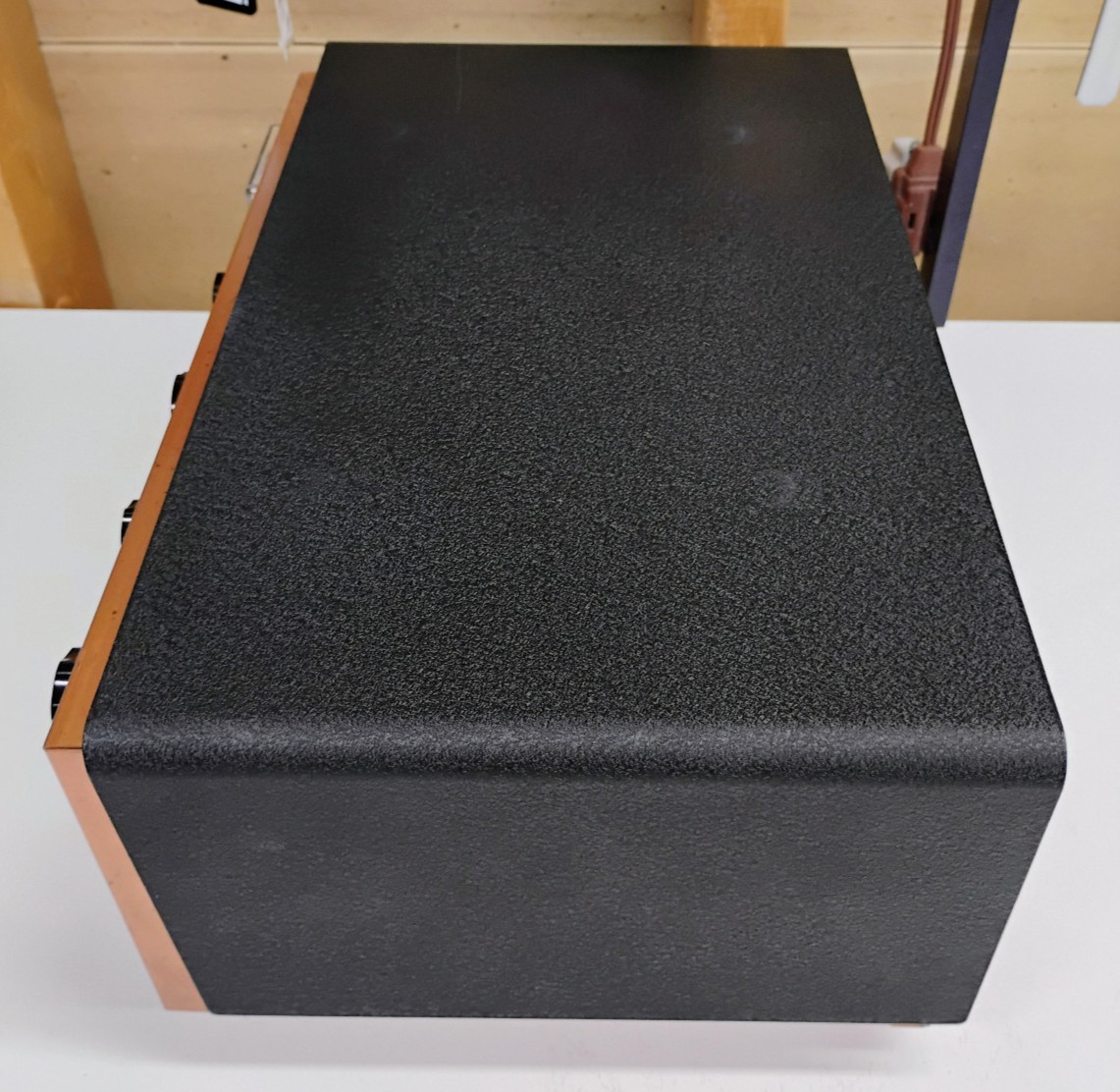 Vintage EICO Model 720 90 Watt CW Amateur Radio Transmitter. Powers Up!