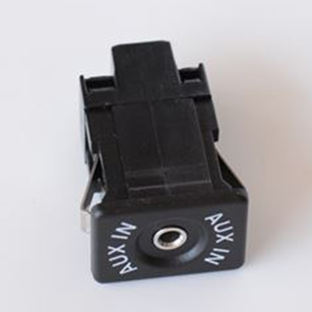 For Golf Audio Auxiliary AUX Port Module Socket 5M0035724 16D035724