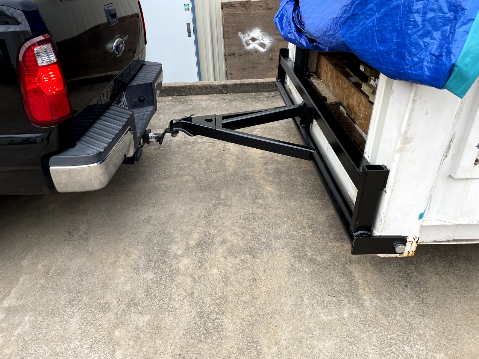 Shipping Container Tow Bar Kit Fits 20' & 40' Containers. Tow with your truck