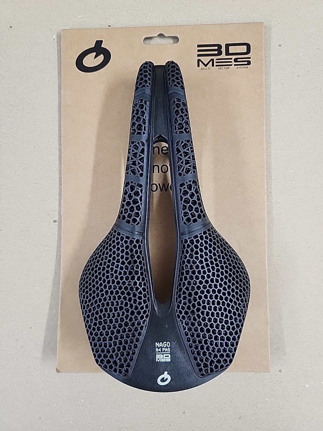 Prologo NAGO R4 PAS 3DMSS Saddle