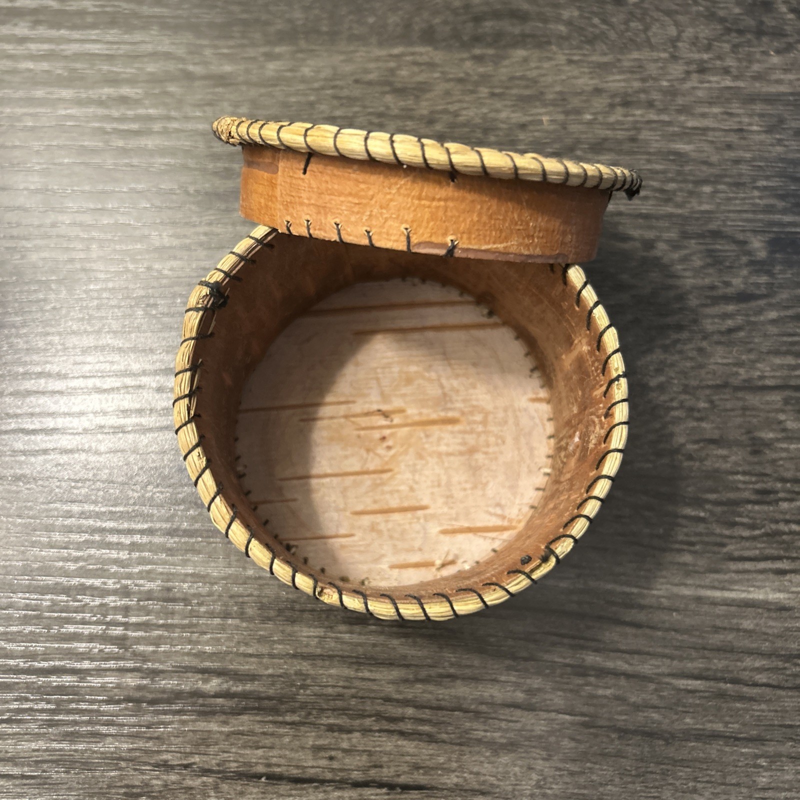 Vintage Native american Porcupine Quill Birch Bark Sweetgrass Basket