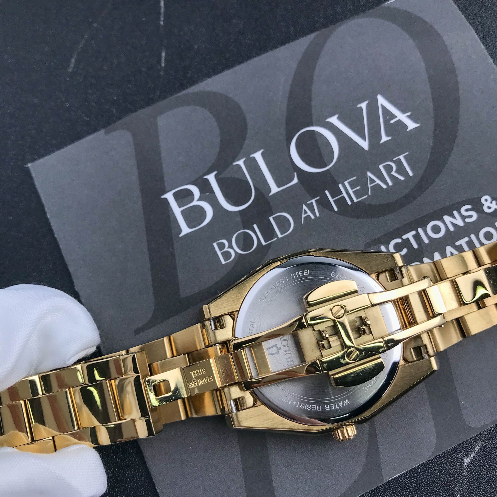 Bulova Surveyor Ladies 97P172 Gold Tone Mother-of-Pearl Dial Quartz Watch 31mm
