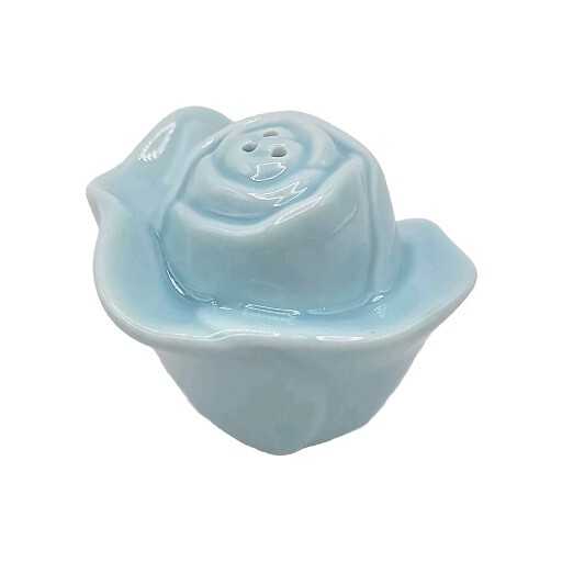 Blue Roses Ceramic Flowers Salt And Pepper Shakers NEW Cordon Bleu Inc