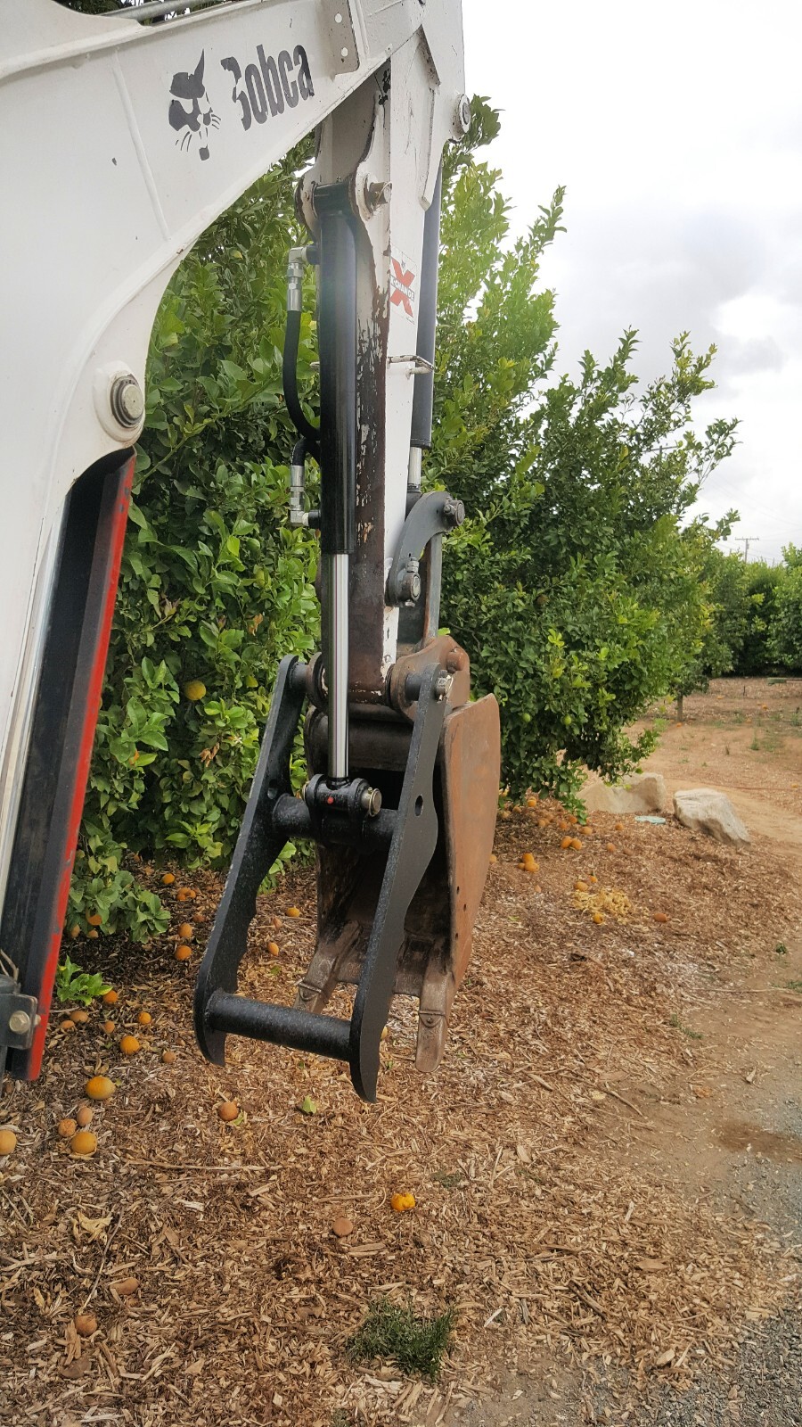 BOBCAT E32/E35 E26 THUMB HYDRAULIC CLAW EXCAVATORS ATTACHMENT KIT