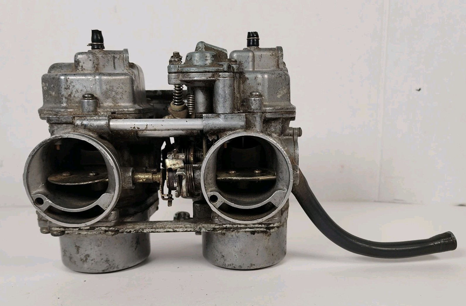 OEM Honda GL500 Silverwing Keihin VB29A Carburetor Set – 1981-1982 Slides Move