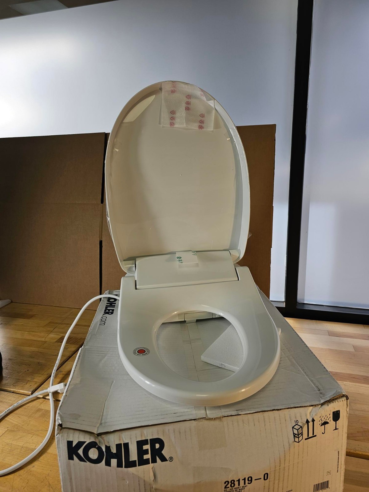 Enlongated Kohler C3-325 28119-0 Bidet Toilet Seat Heated w/ Remote