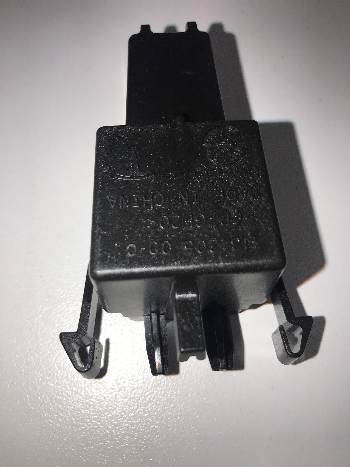 Tesla Model 3 NEW! One Frunk clip Reinforcement 1131205-00-C Cowl Support