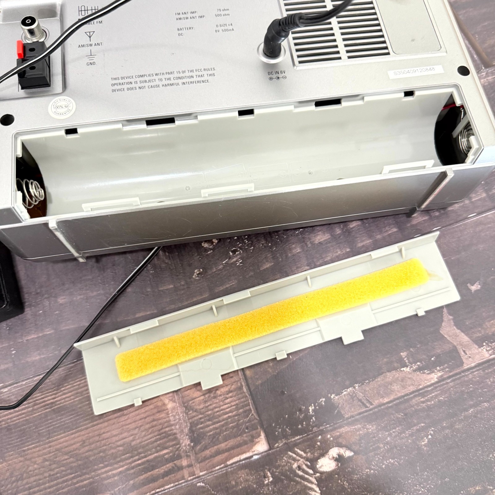 VTG Grundig S350 Short Wave Portable Field Radio AM/FM Built-in Speaker Silver