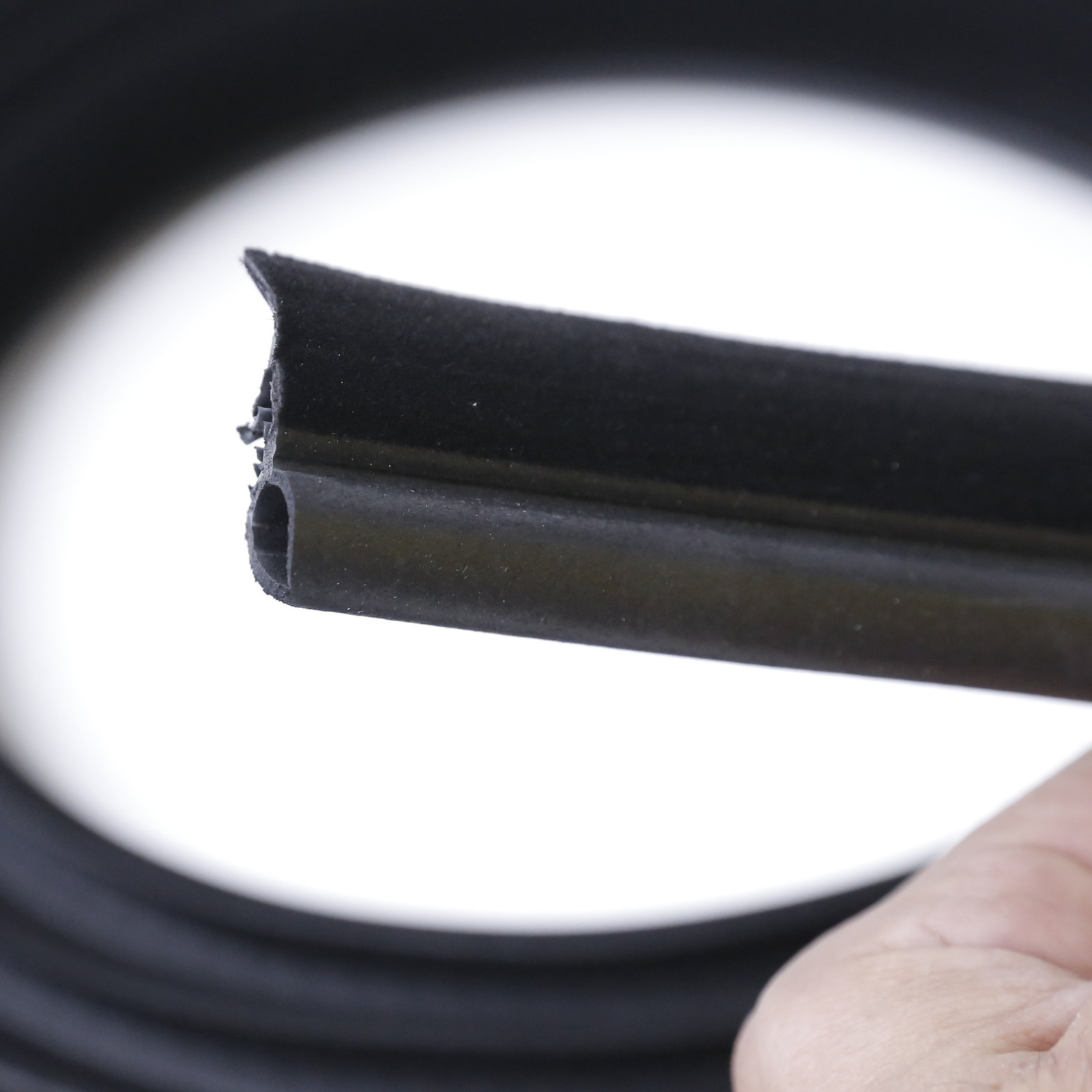 VELVET DOOR SEAL SET 4PCS FOR LAND ROVER DISCOVERY 3 4 2004-2016 RUBBER