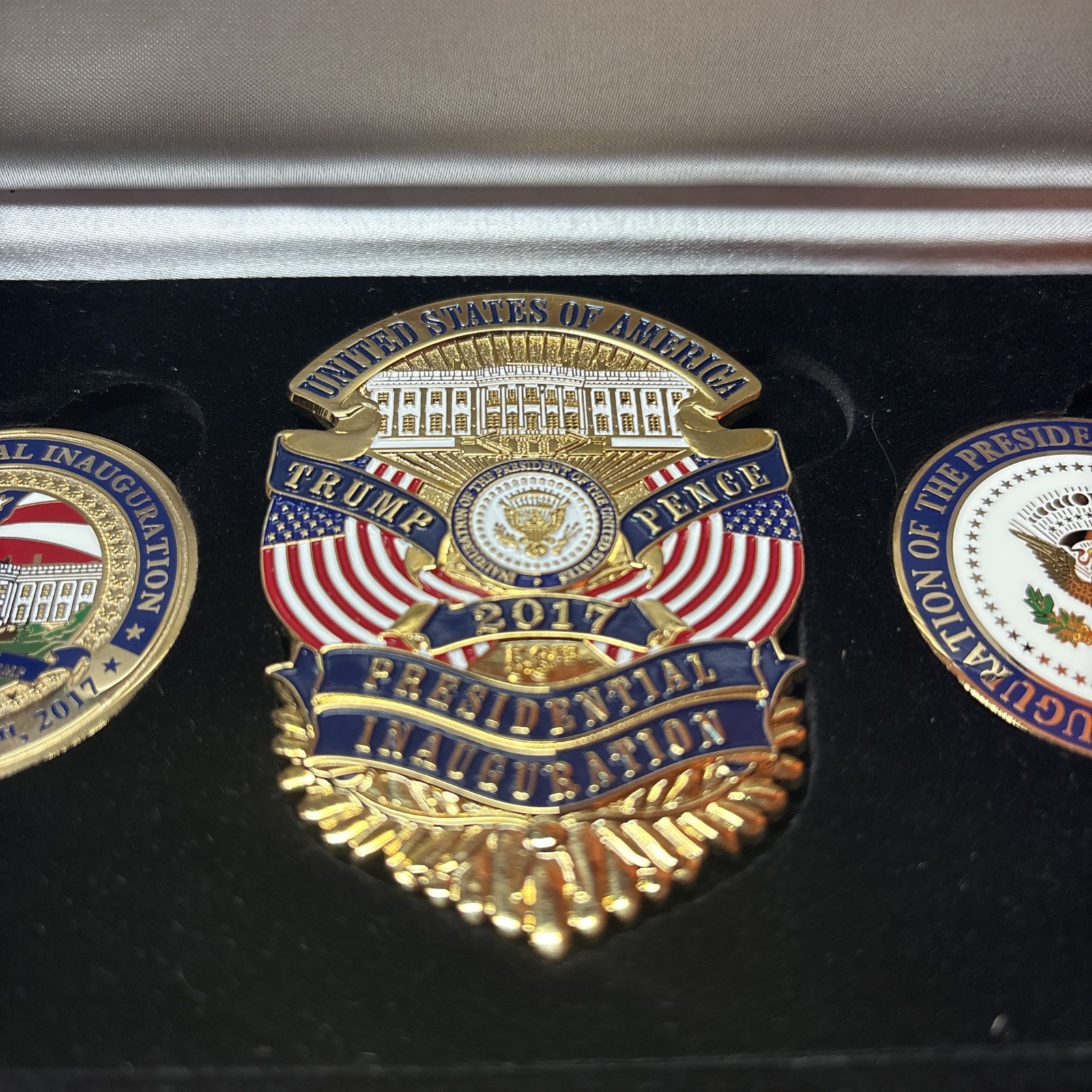 Donald Trump Pence 2017 Inauguration Challenge Coins and Badge w/ Case
