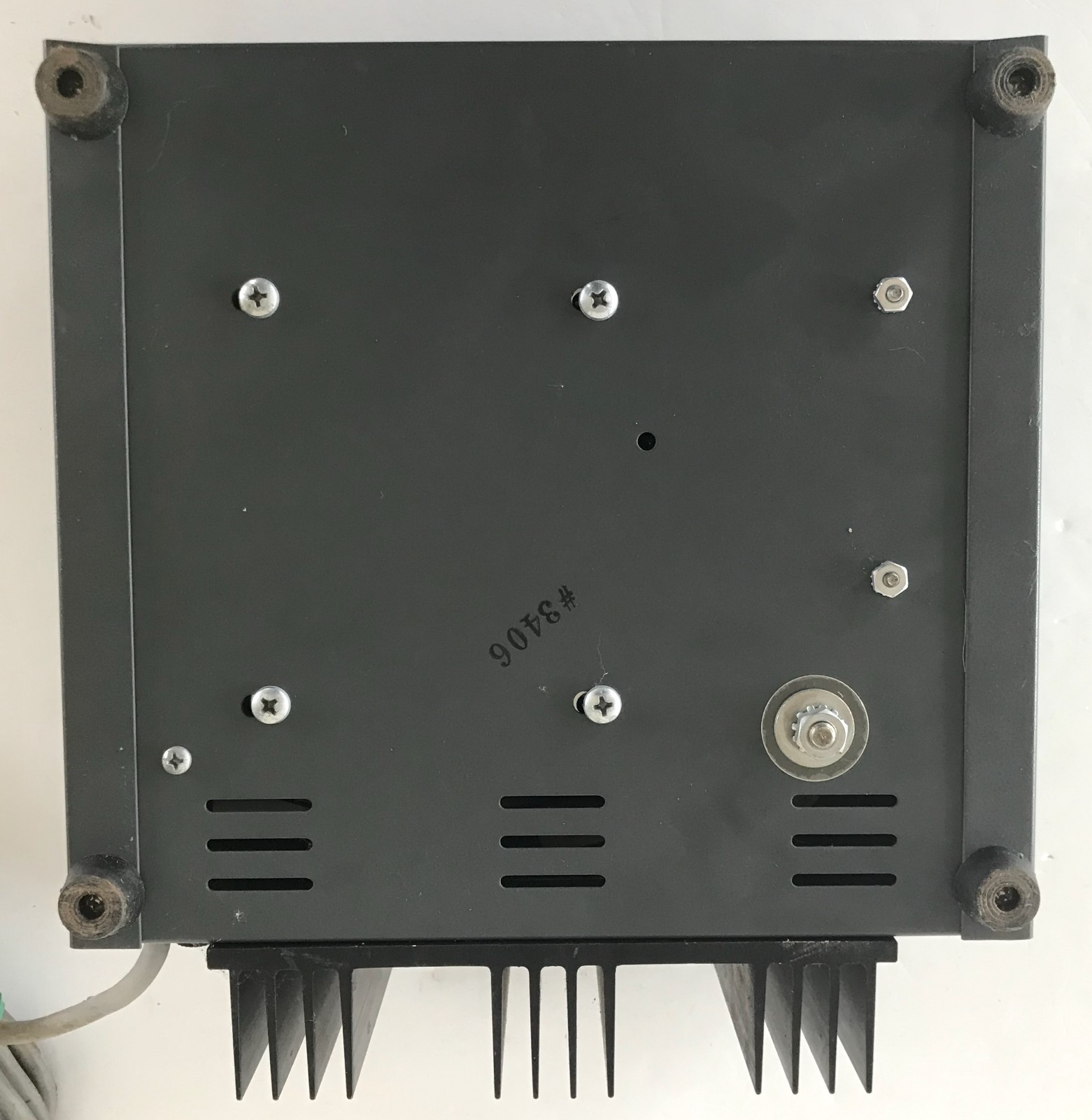 ASTRON RS-20A Regulated 13.8 VDC—20 Amp POWER SUPPLY Ham Radio NOT FULLY TESTED