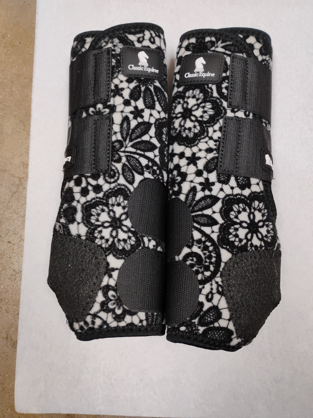 New In Package Classic Legacy CLS200 Hind Boots Black Lace Medium