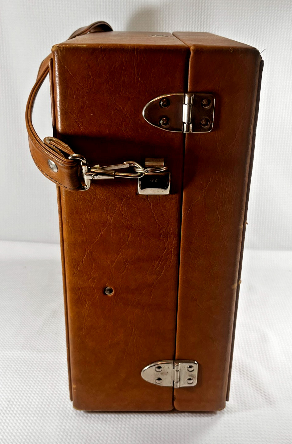 Vintage US Luggage Faux Leather Barware Travel Cocktail Case Set