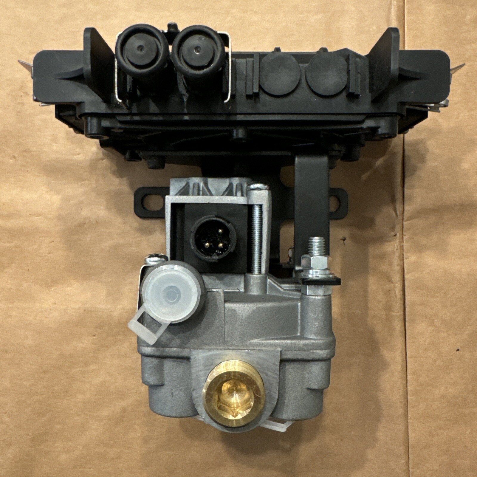 Wabco Meritor S4005001010 2S / 1M modulator Abs New