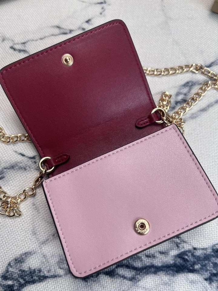 NWT C6650 Mini Wallet on a Chain with In Signature Print Outlet 10*8*2cm