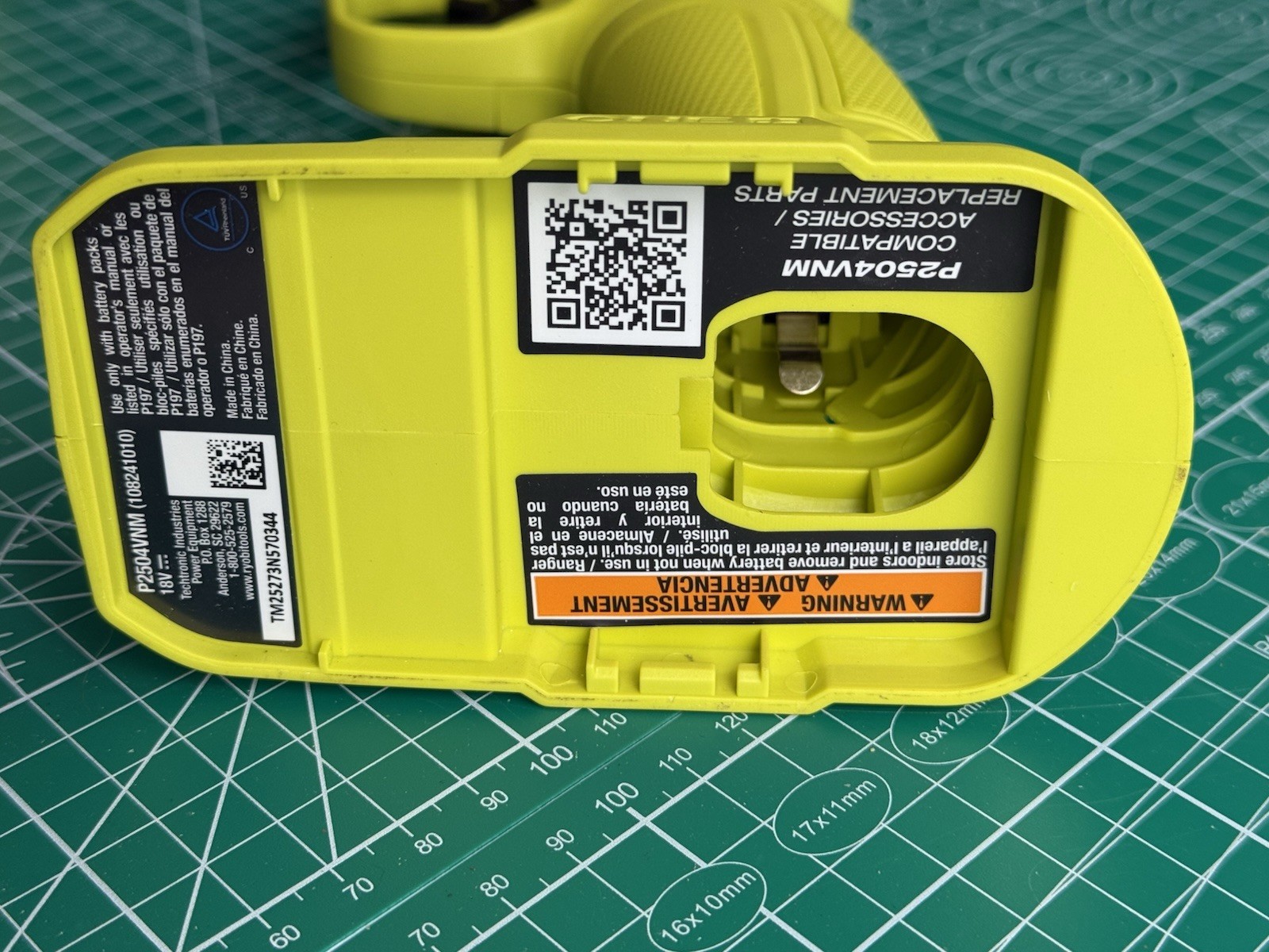 RYOBI ONE+ 18V Cordless Pruner (Tool Only) - P2504VNM