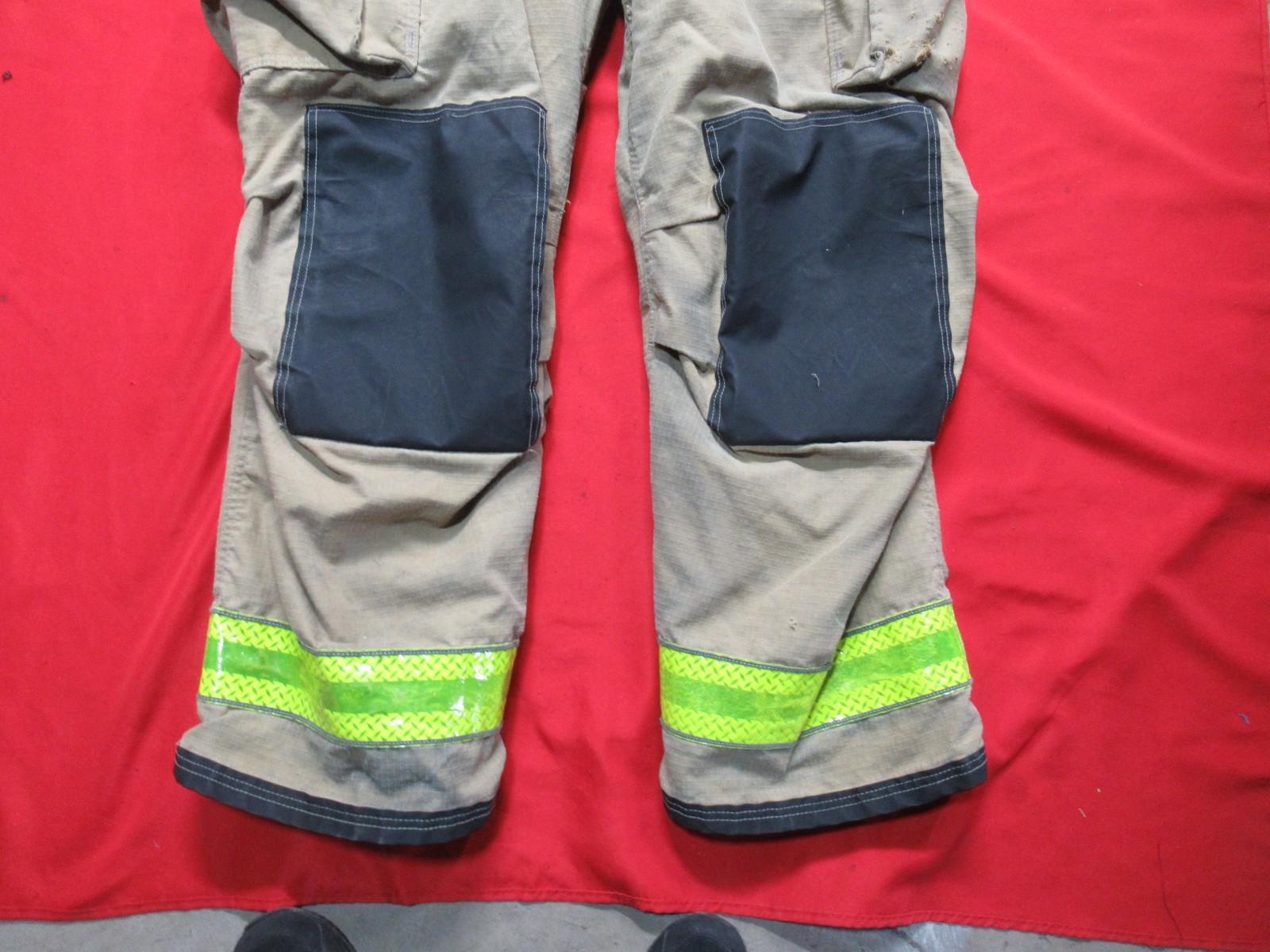 Mfg 2016 GLOBE GXCEL 44 x 34 Firefighter Turnout Bunker Pants FIRE RESCUE GEAR
