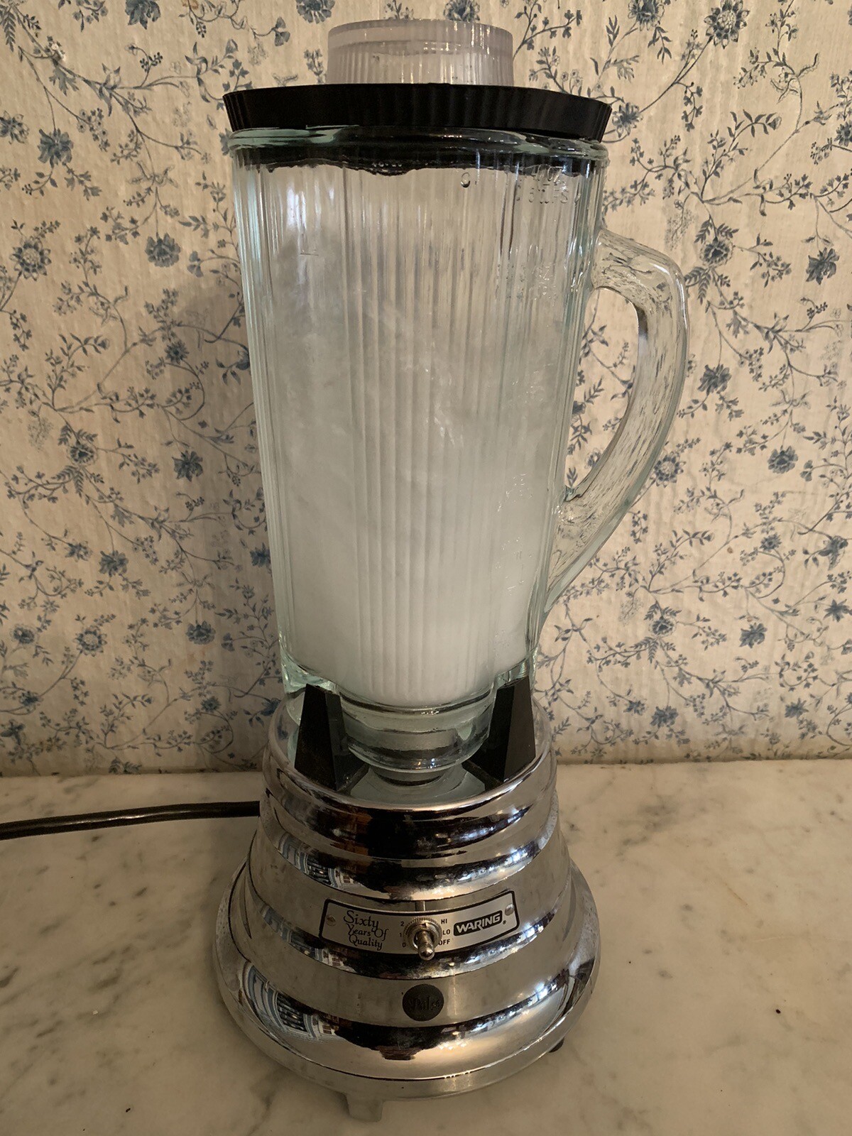 Pre-Owned WARING 60yr Anniversary Chrome Addition 2 Speed Heavy Duty Blender