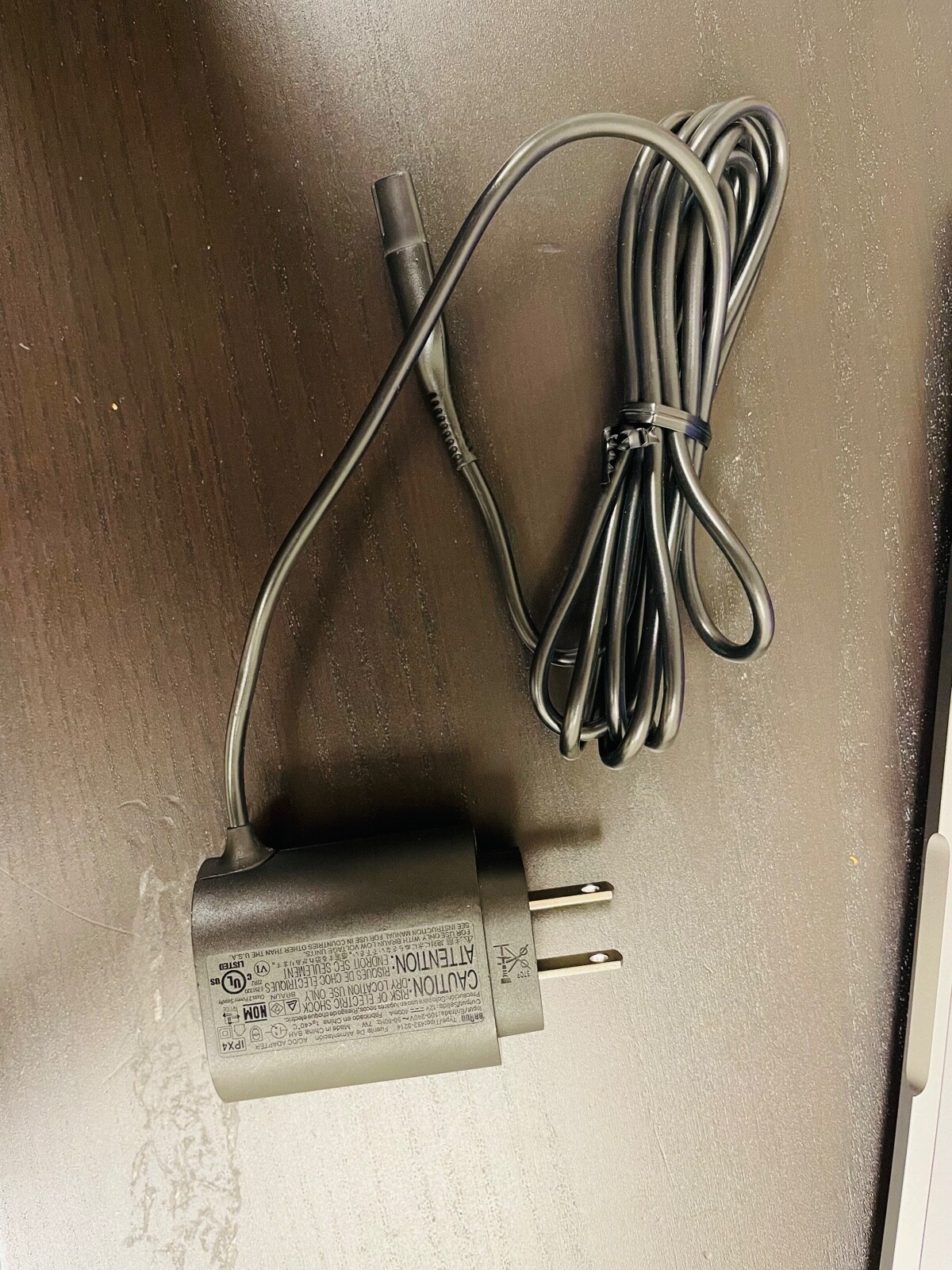 Genuine BRAUN Type 492-5214 Wall Charger Adapter Power supply - Black