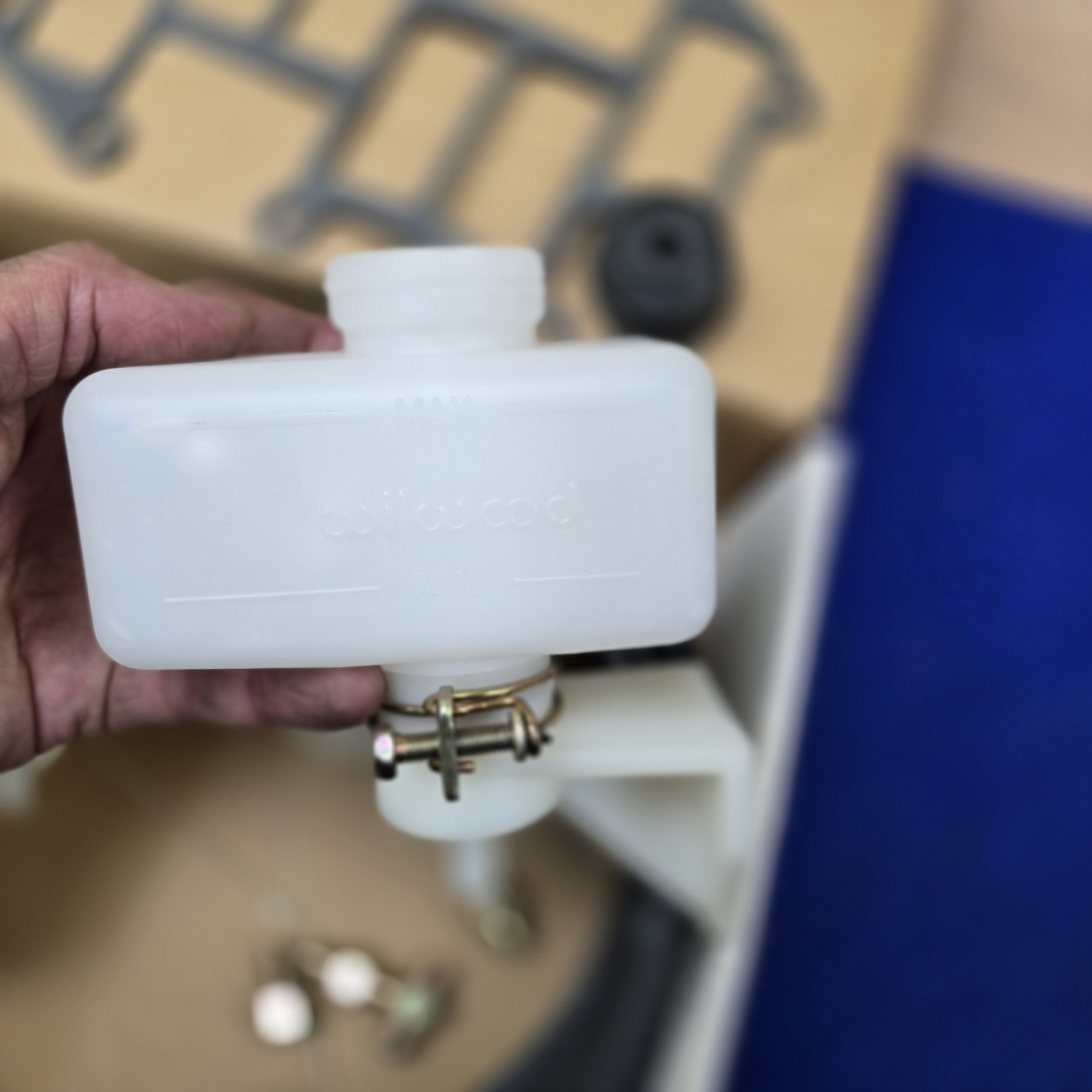 NASCAR Wilwood Master Cylinder Reservoir Remote Racing Parts Lot Hot Rod NEW