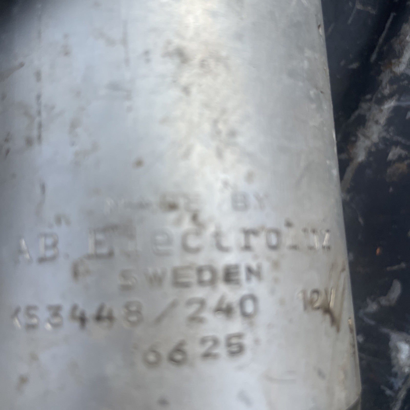 Volvo Penta Mechanical Tilt Lift TILT JACK, 250, 270,280 AQ280,AQ270~897658