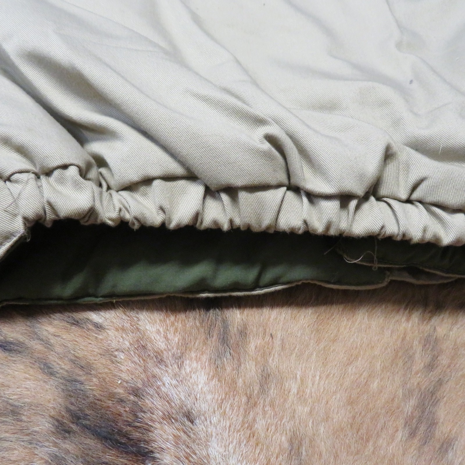 VTG MILITARY/CIVILIAN BULLET PROOF FULL SIZE JACKET LARGE