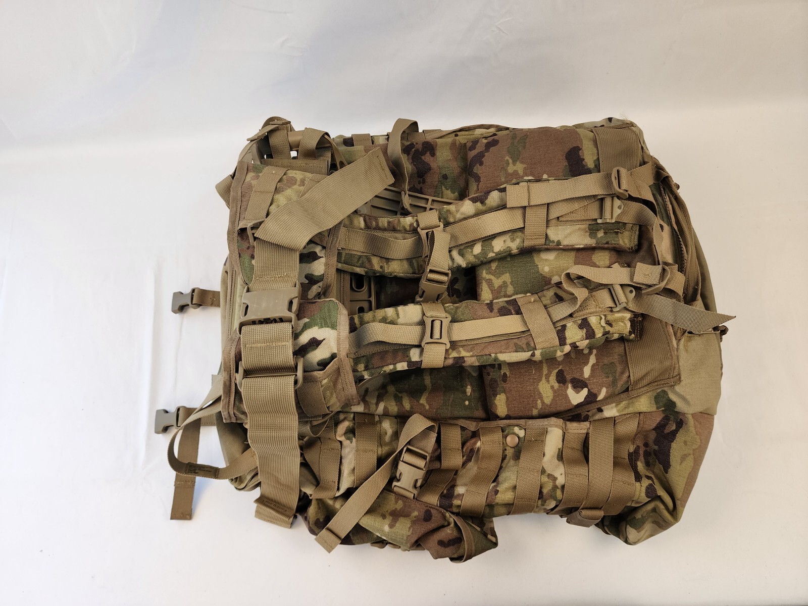 Good - MOLLE 4000 Large Field Pack OCP Multicam Complete Military Backpack