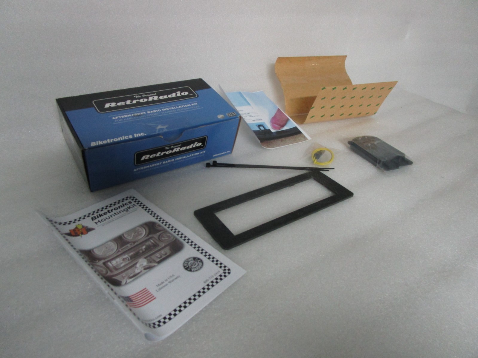 Biketronics Aftermarket Radio Installation Kit for 96-13 Harley Touring Models