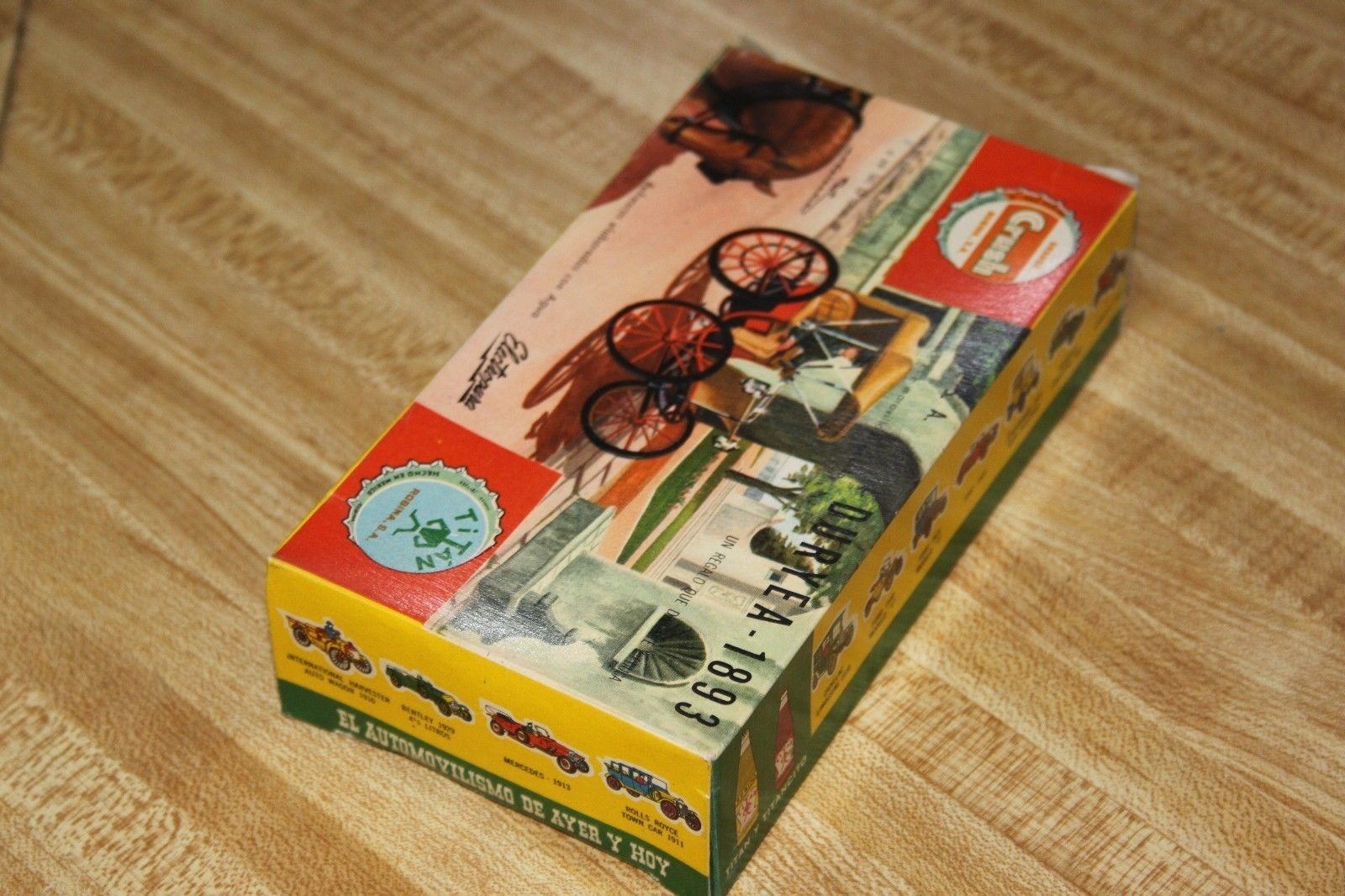 Duryea 1893 Vintage Mexico Revell Orange Crush Titan plastic Model kit