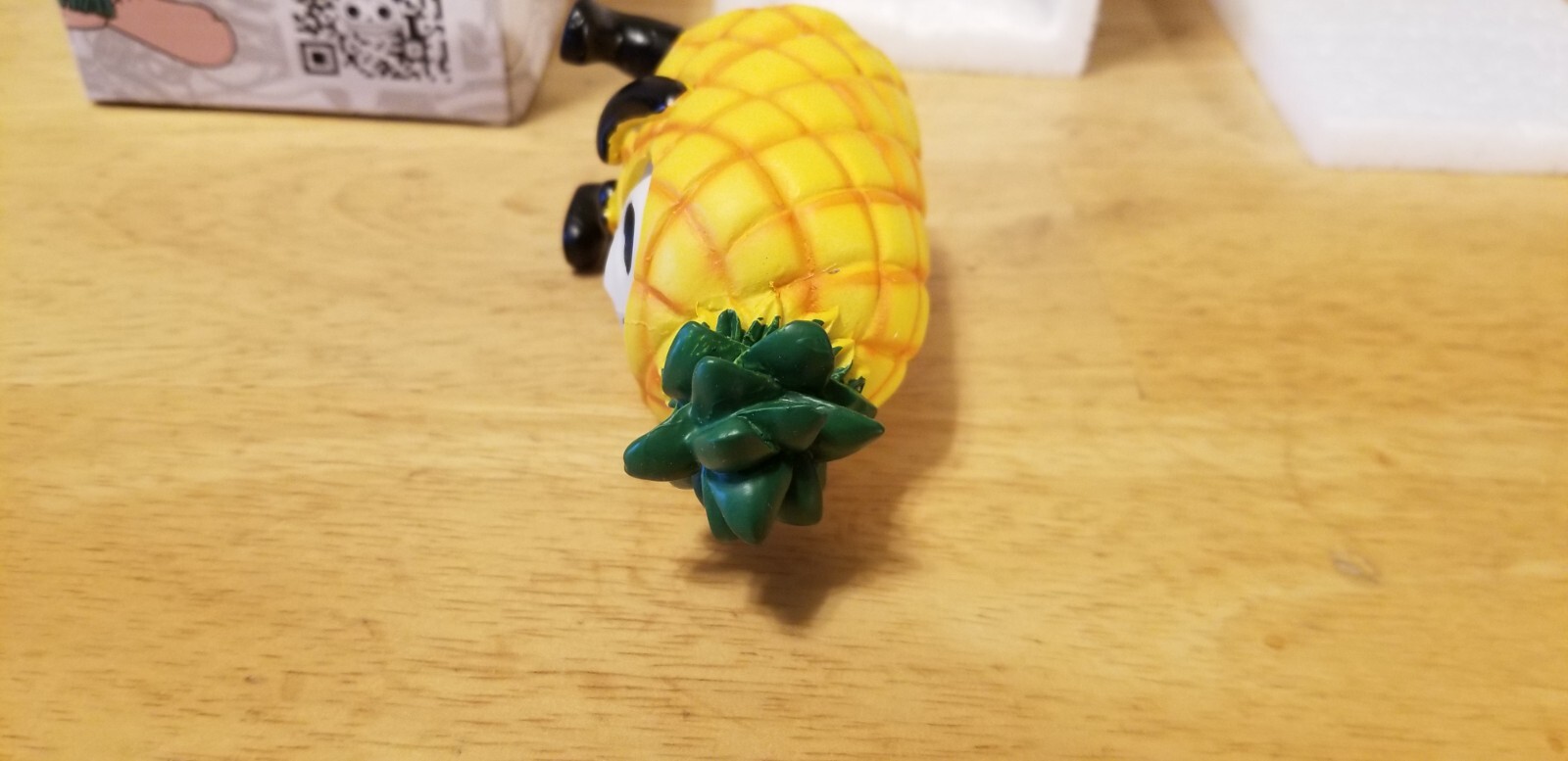 FURRYBONES Pina the Pineapple Figurine Skull in Costume in box