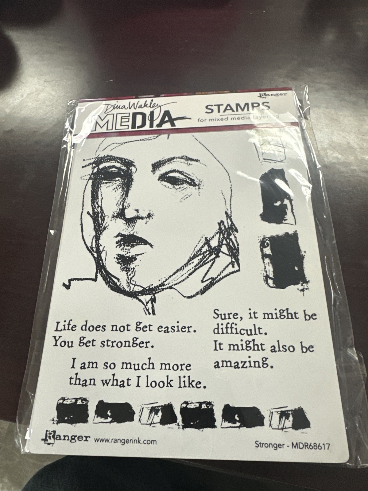 DINA WAKLEY CLING STAMPS - STRONGER - aa