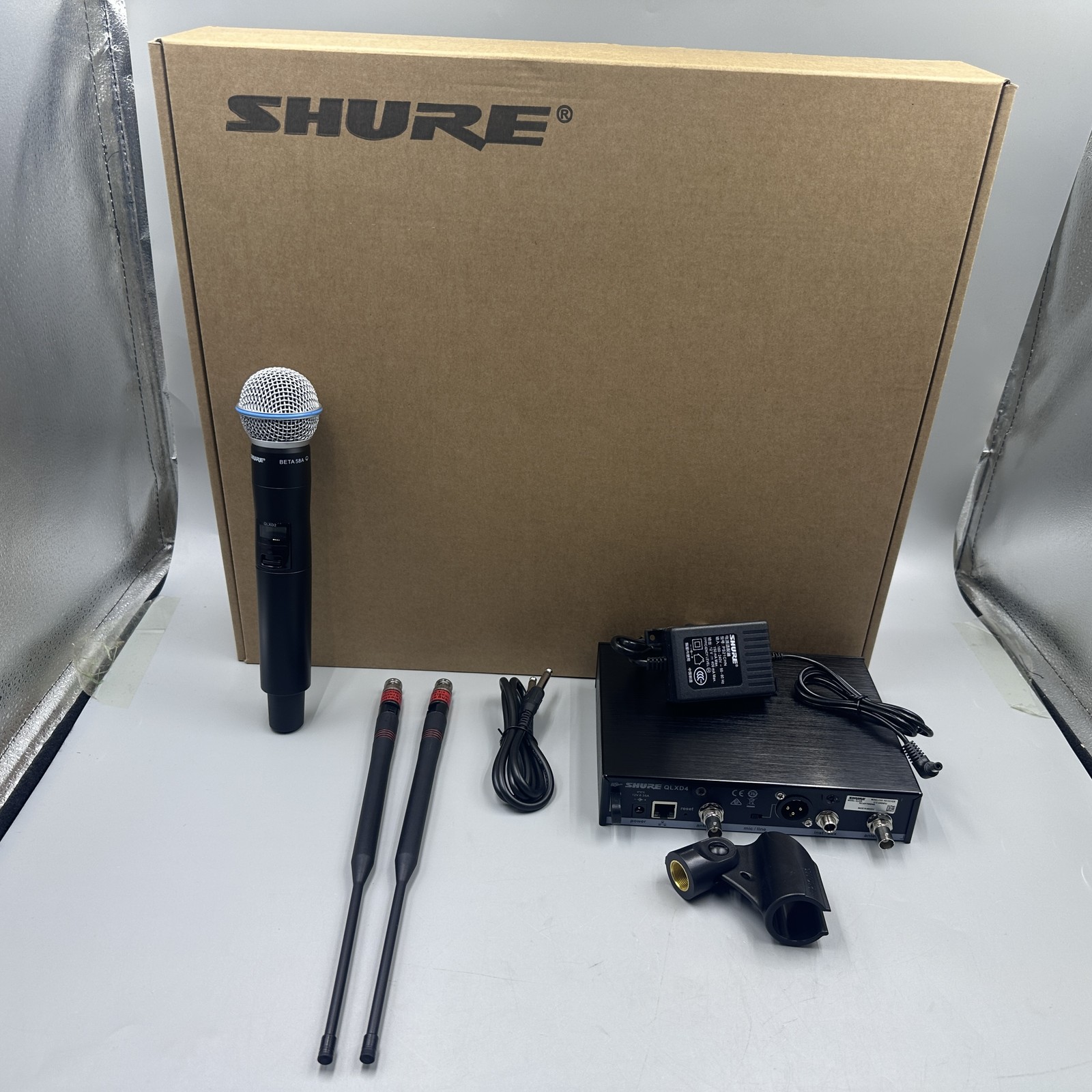 QLXD4 BETA58A Handheld Wireless Vocal System Microphones Express w/ BETA58 NEW