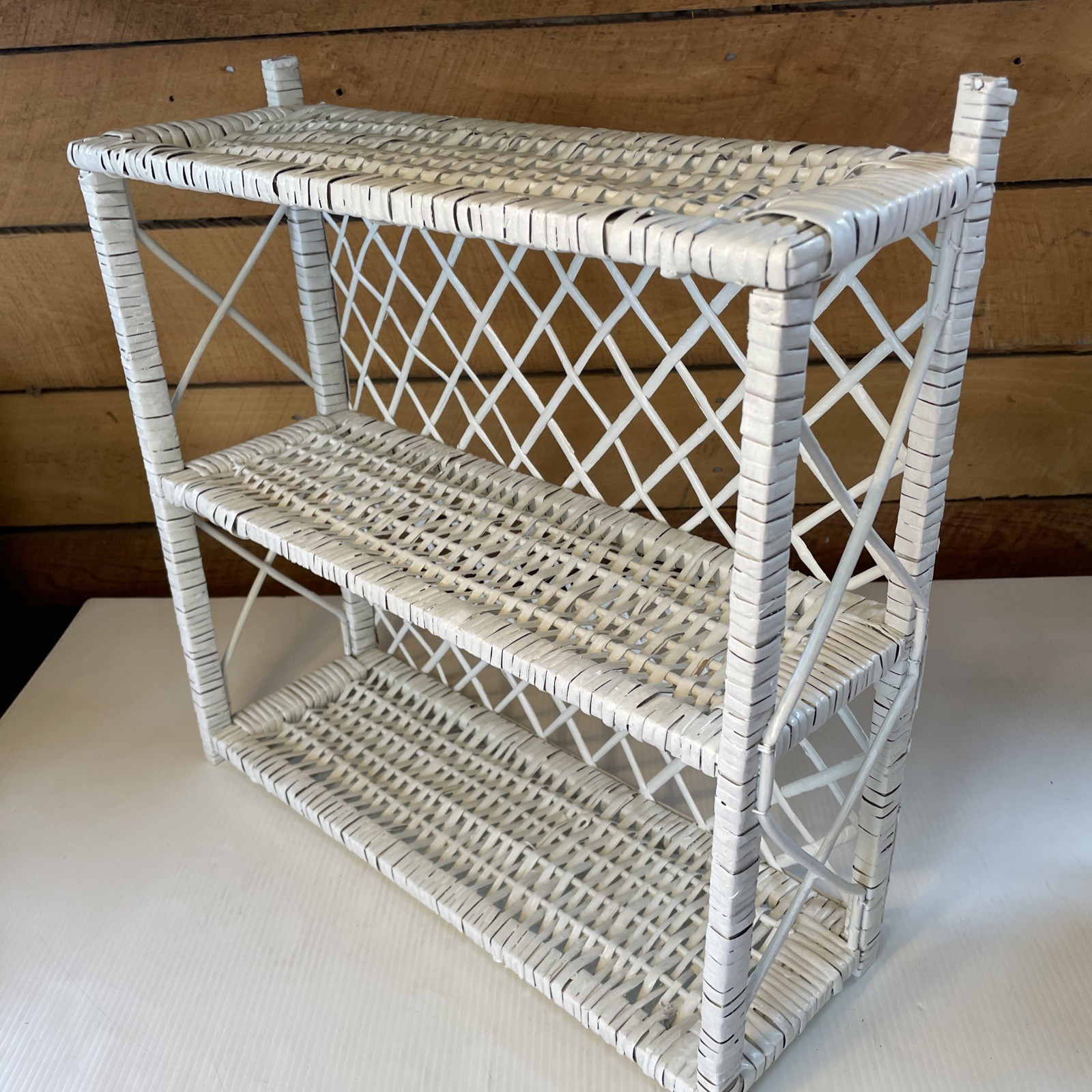 Vtg White Wicker Wall or Free Standing Shelf Boho, Shabby Chic, Cottage, Beach
