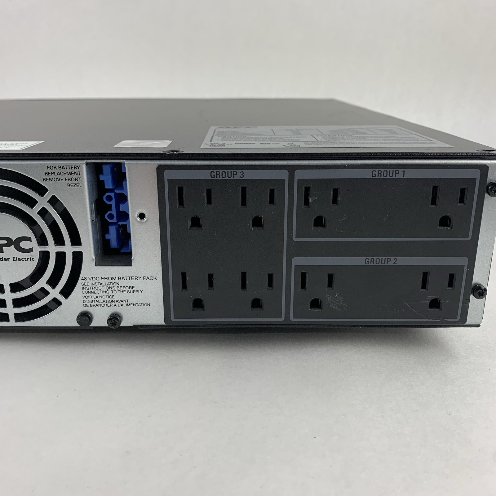 APC SMX1500RM2UCNC Battery Backup UPS Tested No Net Card No Batt No Faceplate