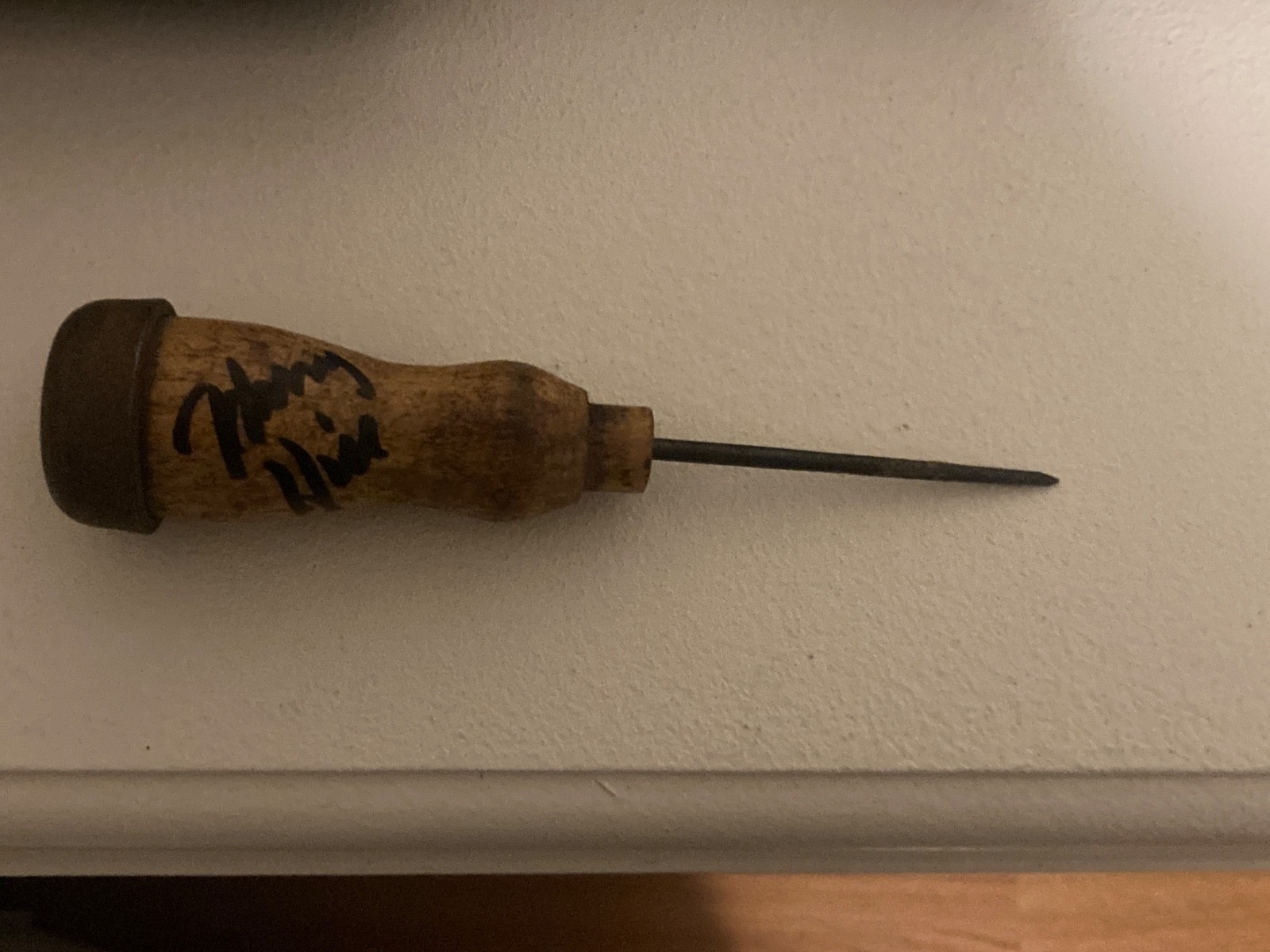 HENRY HILL GOODFELLAS  AUTOGRAPHED SIGNED ICE PICK HAND SIGNED HENRY HILL