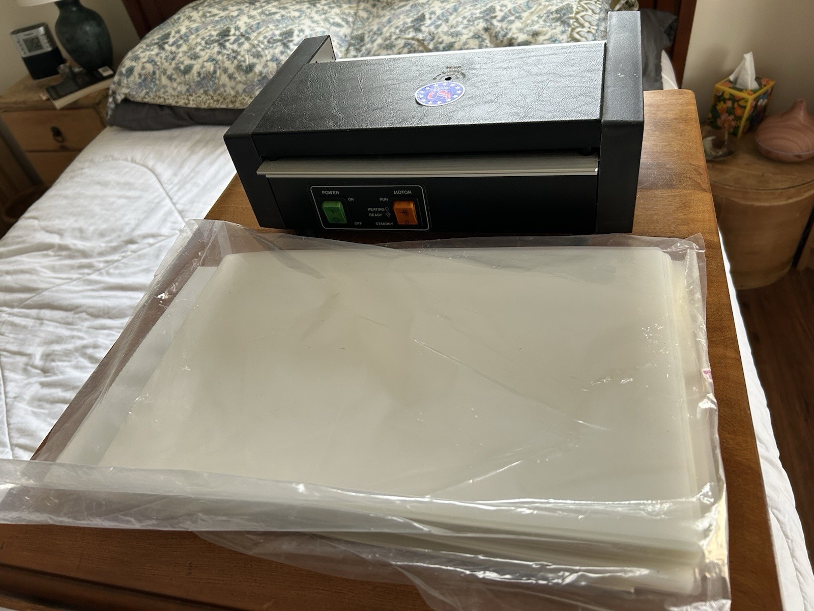TLC Heavy Duty Laminator Model 6000 w/ 9”x 14.5” Pouches