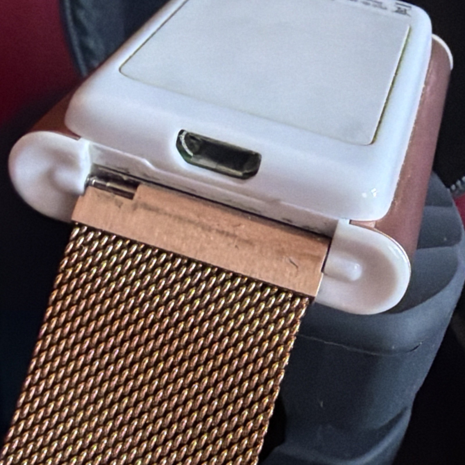 Embr Wave With Travel Case Cooling And Warming Wristband Rose Gold Used