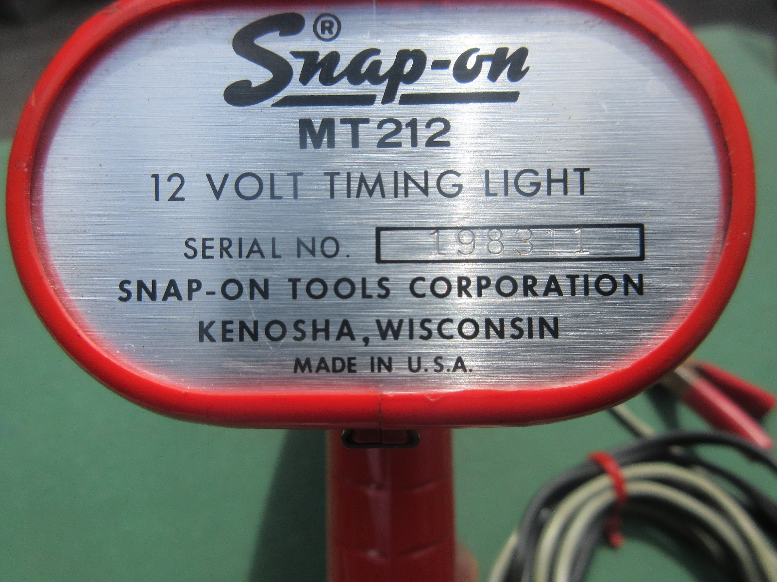 SNAP-ON MT 212 - 12 VOLT TIMING LIGHT TESTED & WORKING " FORD-CHEVY-MOPAR "NICE