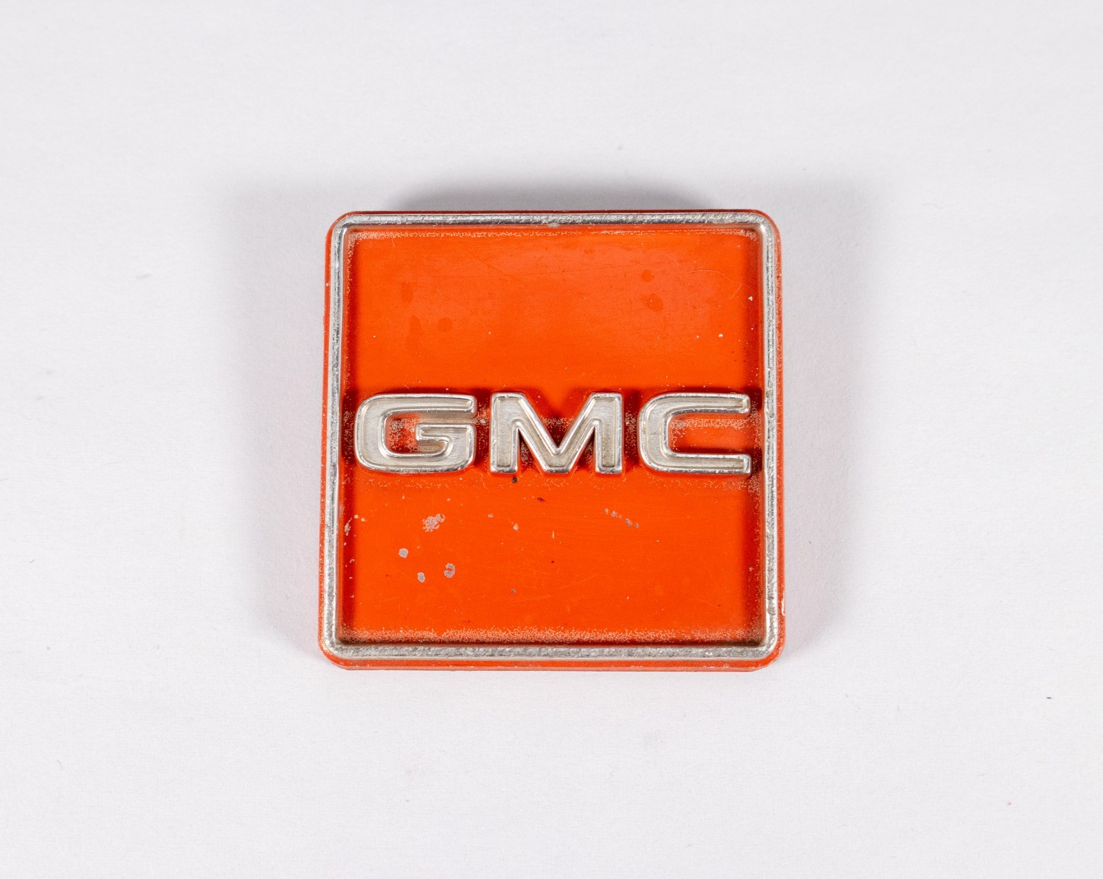 Original 1973-85 GMC Sierra C/K Series Truck Cab Pillar Cab Corner Trim Emblem